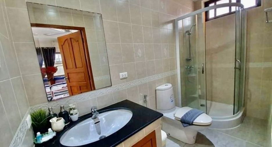 For rent 3 bedrooms house in Bang Lamung, Chonburi