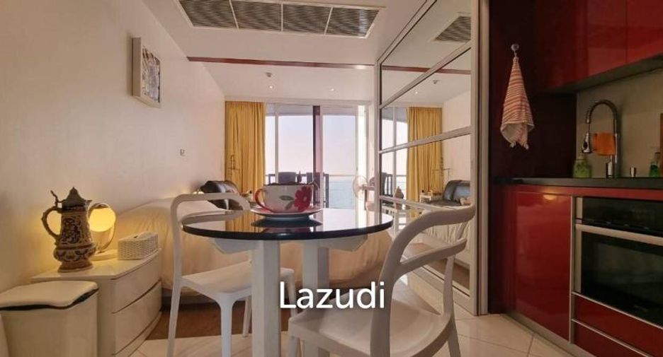 For sale 3 Beds condo in Na Jomtien, Pattaya