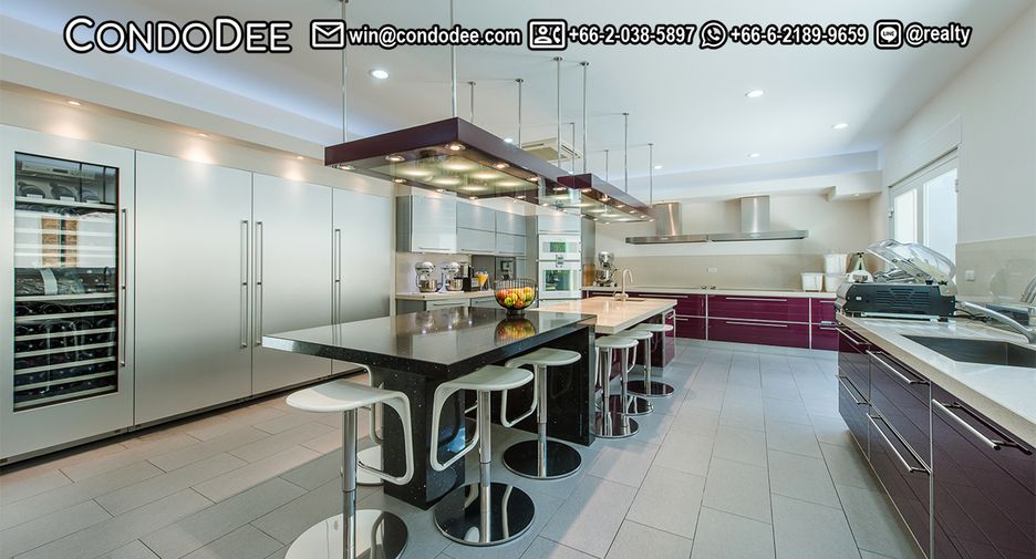 Casa en venta de 7 habitaciones en Bang Na, Bangkok