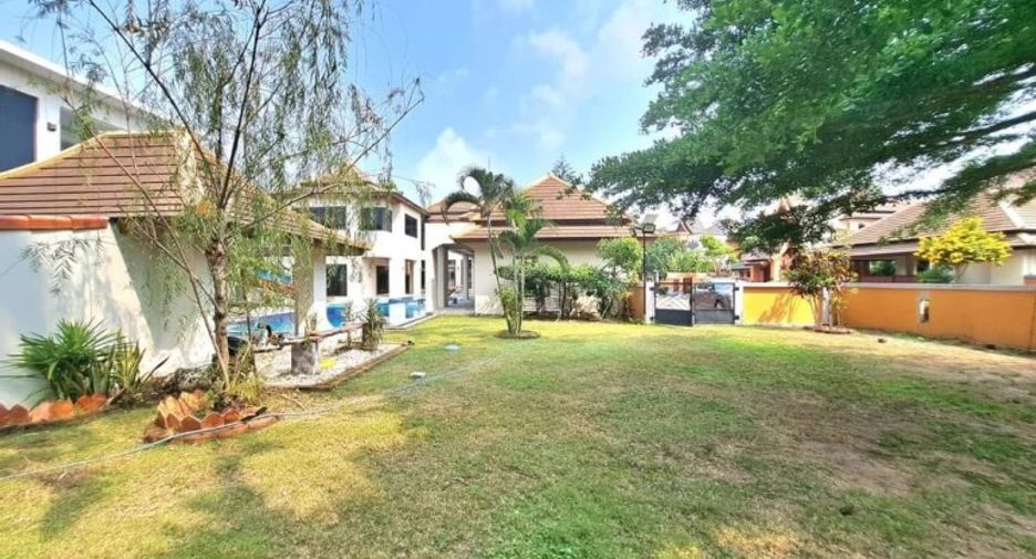 À vendre 8 chambres maison à Bang Lamung, Chonburi