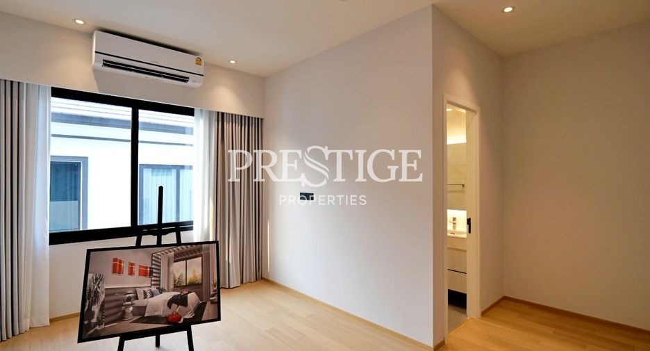 For sale 4 bedrooms house in Bang Lamung, Chonburi