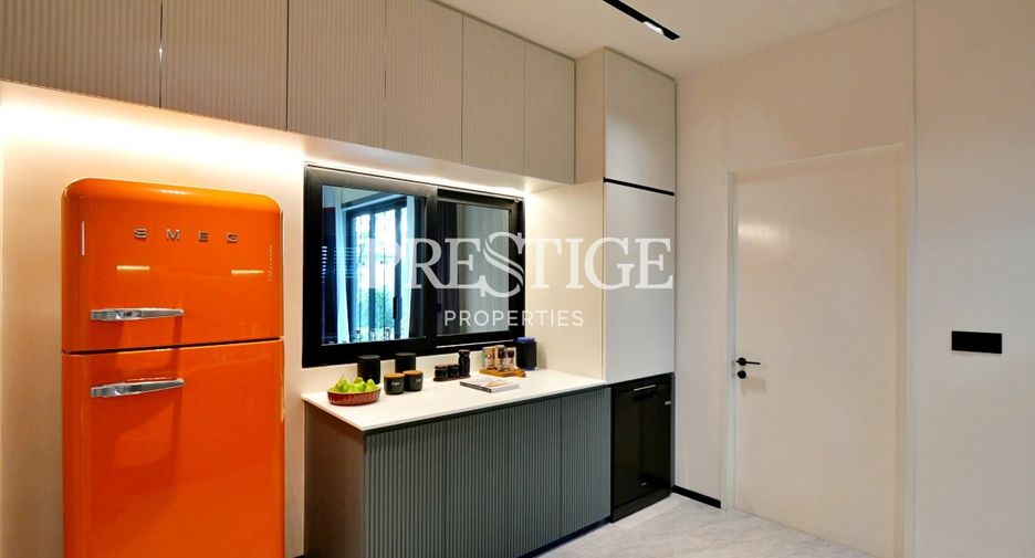 For sale 4 bedrooms house in Bang Lamung, Chonburi