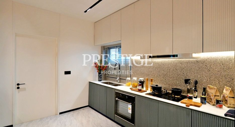 For sale 4 bedrooms house in Bang Lamung, Chonburi