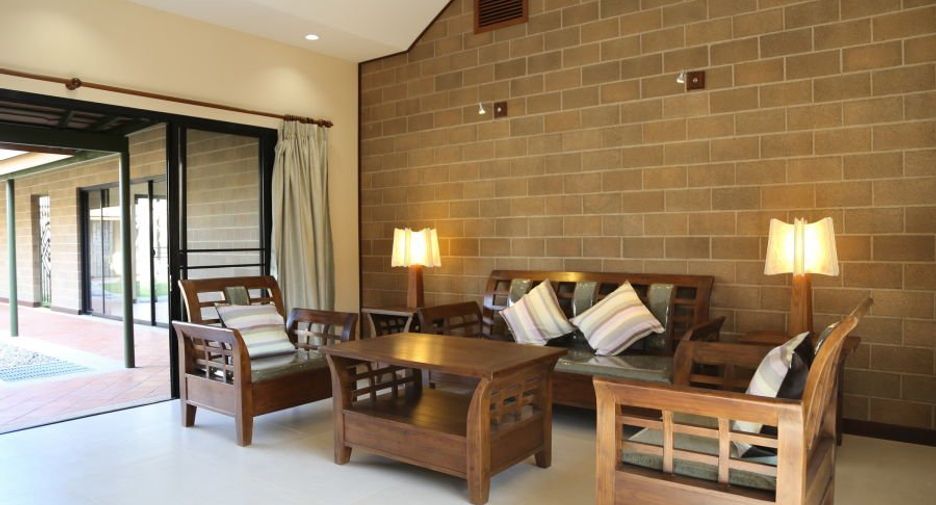 For rent 3 bedrooms house in San Sai, Chiang Mai