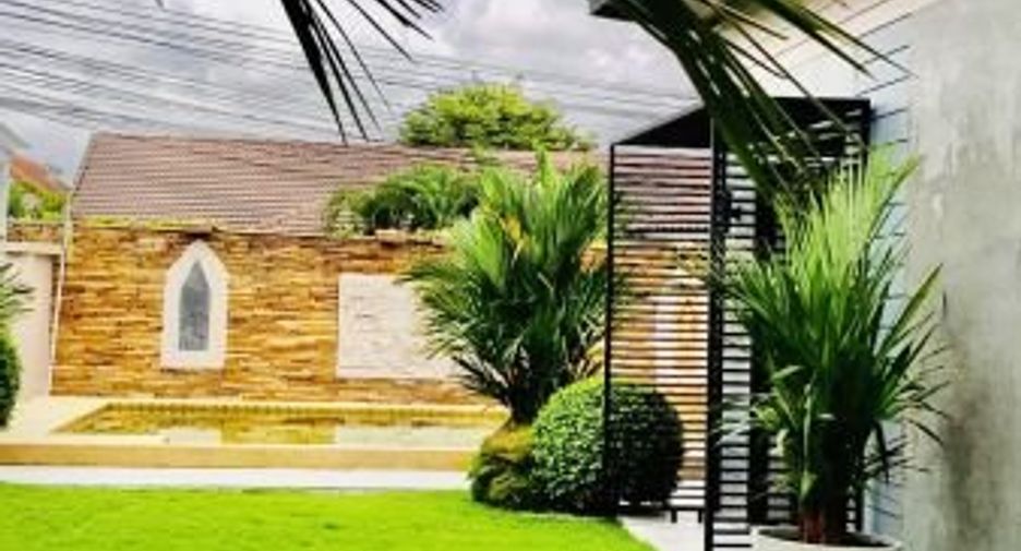 For rent 3 bedrooms house in Bang Lamung, Chonburi