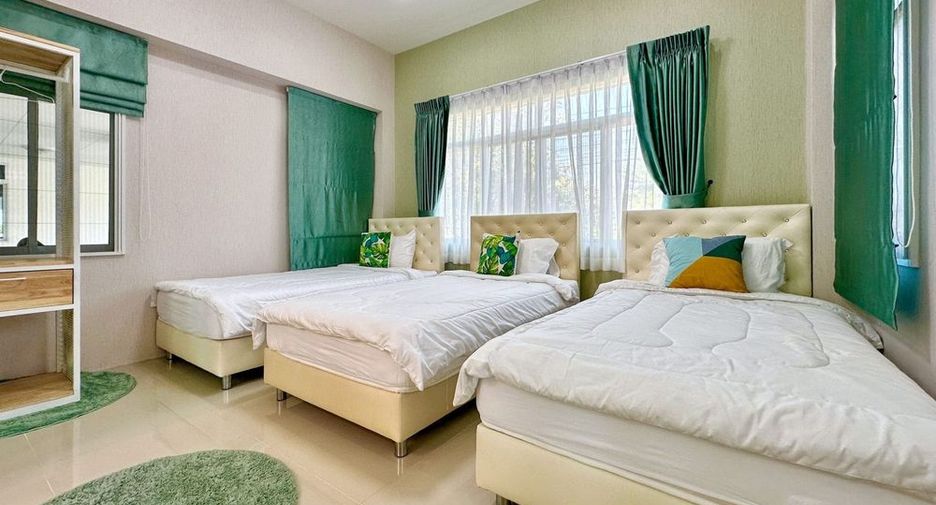 For rent 6 Beds villa in East Pattaya, Pattaya