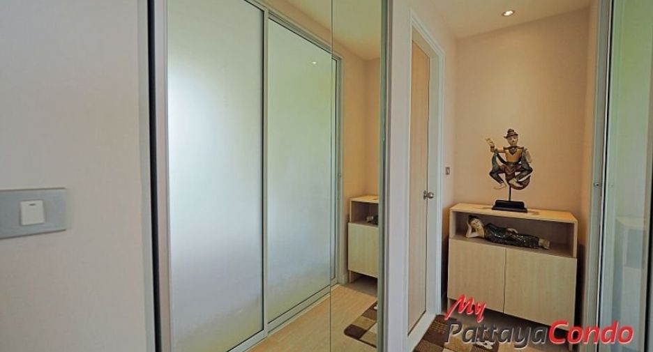 For sale 2 bedrooms condo in Bang Lamung, Chonburi