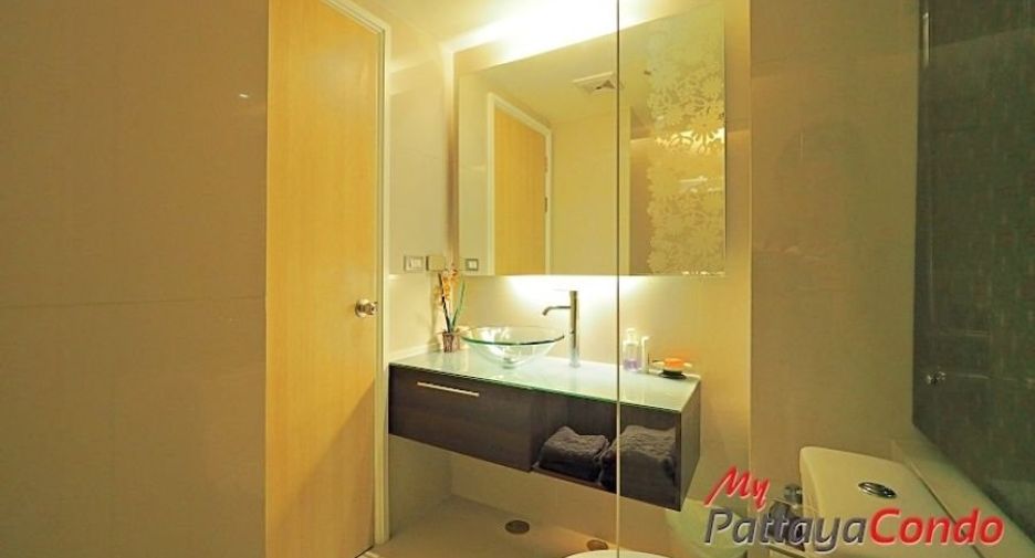 For sale 2 bedrooms condo in Bang Lamung, Chonburi