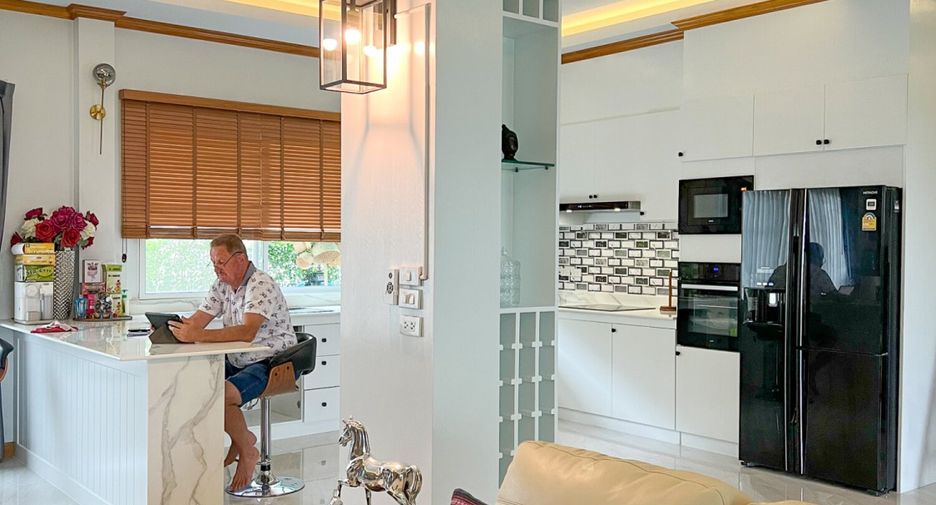 Casa en venta de 4 habitaciones en Pran Buri, Prachuap Khiri Khan