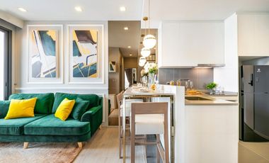 For rent 2 bed condo in Watthana, Bangkok