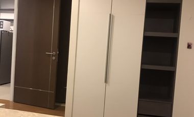 À vendre et à louer 1 chambre condo à Watthana, Bangkok