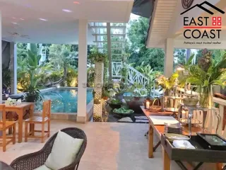 Haus zum Kauf mit 6 Zimmer in Bang Lamung, Chonburi