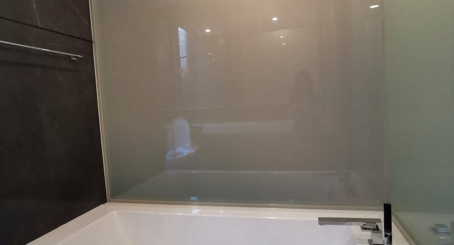 For sale 2 Beds condo in Watthana, Bangkok
