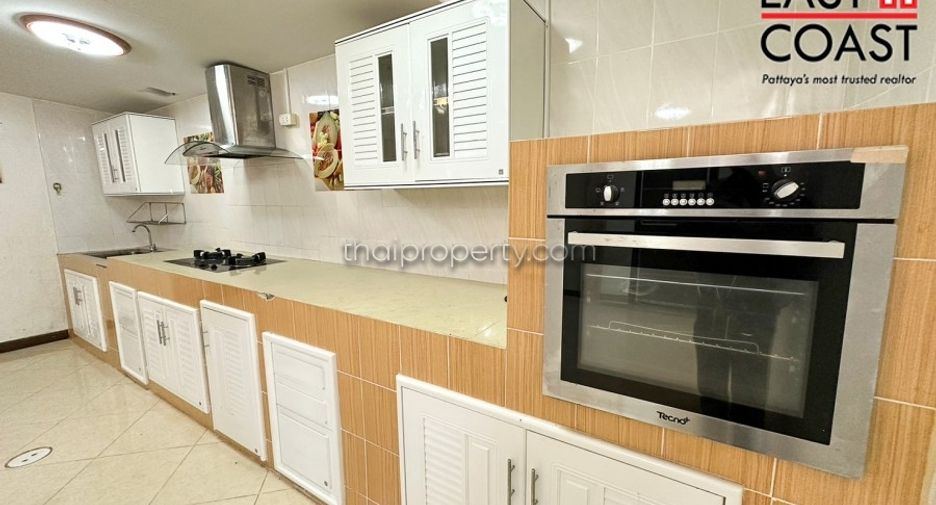 For sale 3 bed house in Bang Lamung, Chonburi