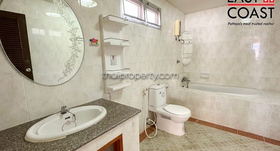 For sale 3 bed house in Bang Lamung, Chonburi