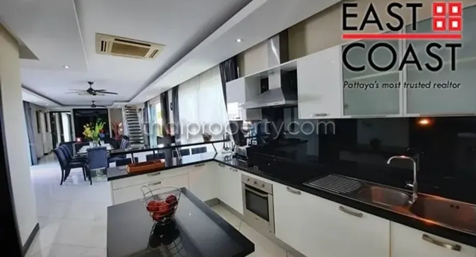 Casa en venta de 5 habitaciones en Jomtien, Pattaya