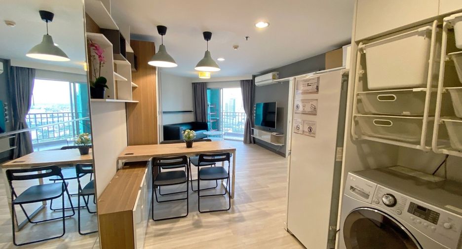 For sale 2 bed condo in Huai Khwang, Bangkok