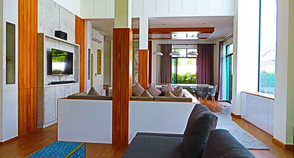 For rent 6 bed villa in Mueang Phuket, Phuket