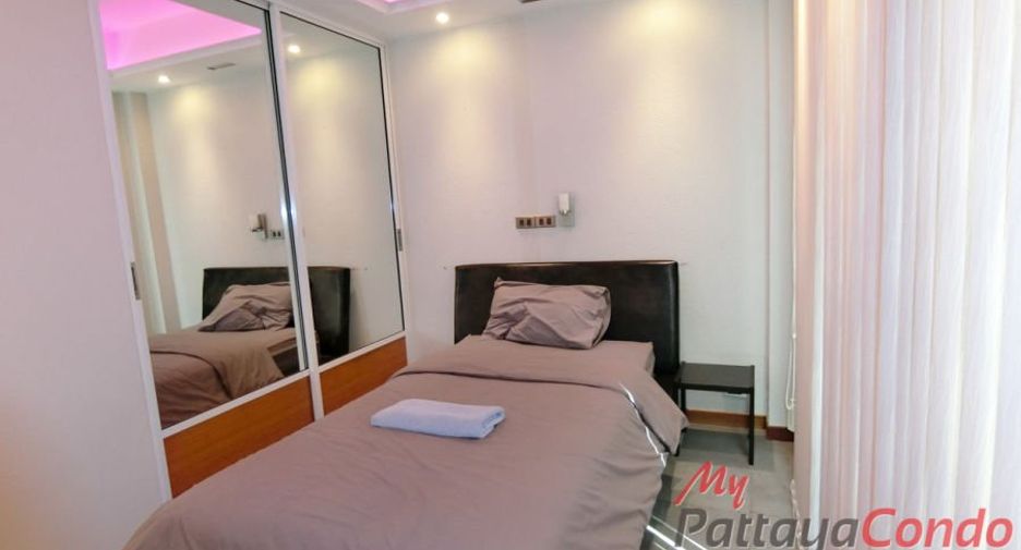 For sale 4 bedrooms villa in Bang Lamung, Chonburi