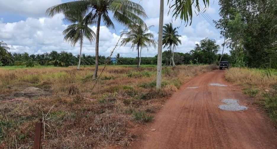 Terreno en venta en Klaeng, Rayong