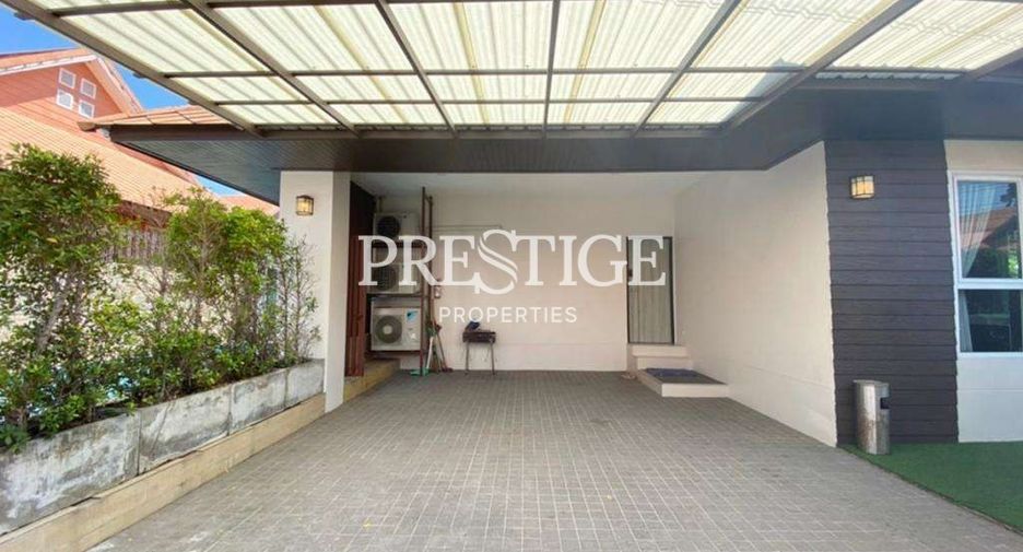 Casa en venta y en alquiler de 3 habitaciones en East Pattaya, Pattaya