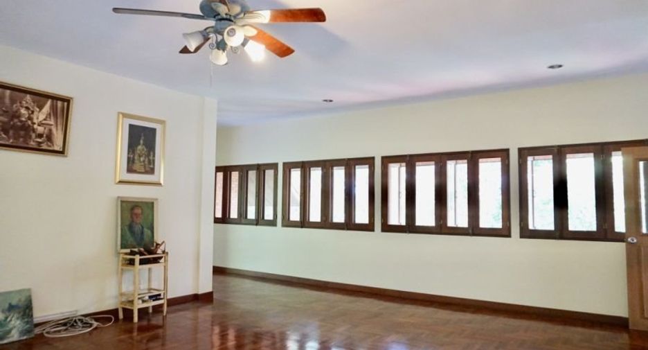 Casa en venta de 3 habitaciones en Doi Saket, Chiang Mai