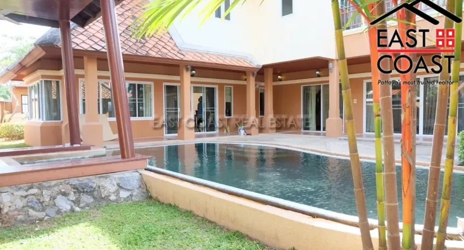 Haus zur Miete mit 5 Zimmer in Bang Lamung, Chonburi