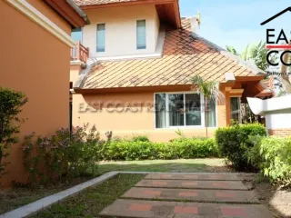 Haus zur Miete mit 5 Zimmer in Bang Lamung, Chonburi