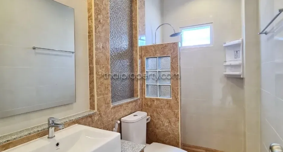 À vendre 3 chambres maison à Bang Saray, Pattaya