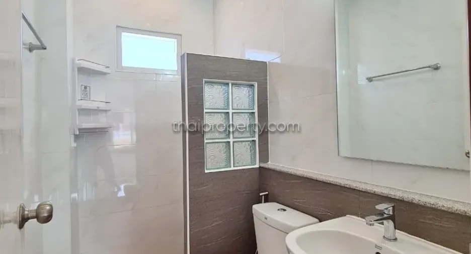 À vendre 3 chambres maison à Bang Saray, Pattaya