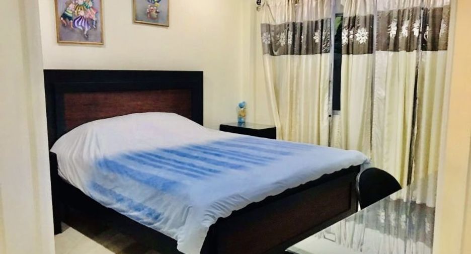For rent and for sale 3 bedrooms house in Bang Lamung, Chonburi