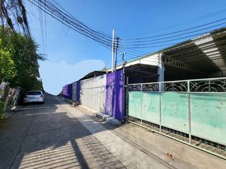 For rent warehouse in Din Daeng, Bangkok