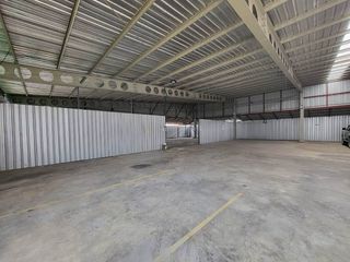 For rent warehouse in Din Daeng, Bangkok