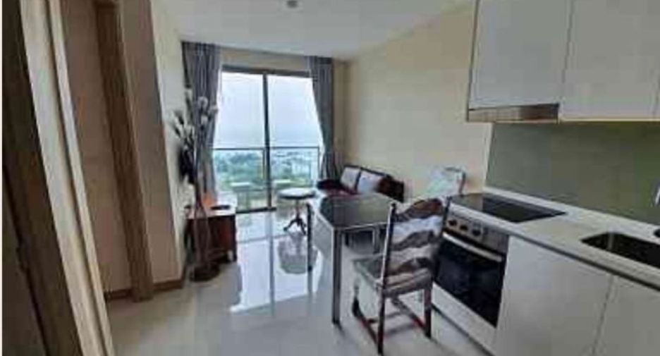 For rent 2 bedrooms condo in Bang Lamung, Chonburi