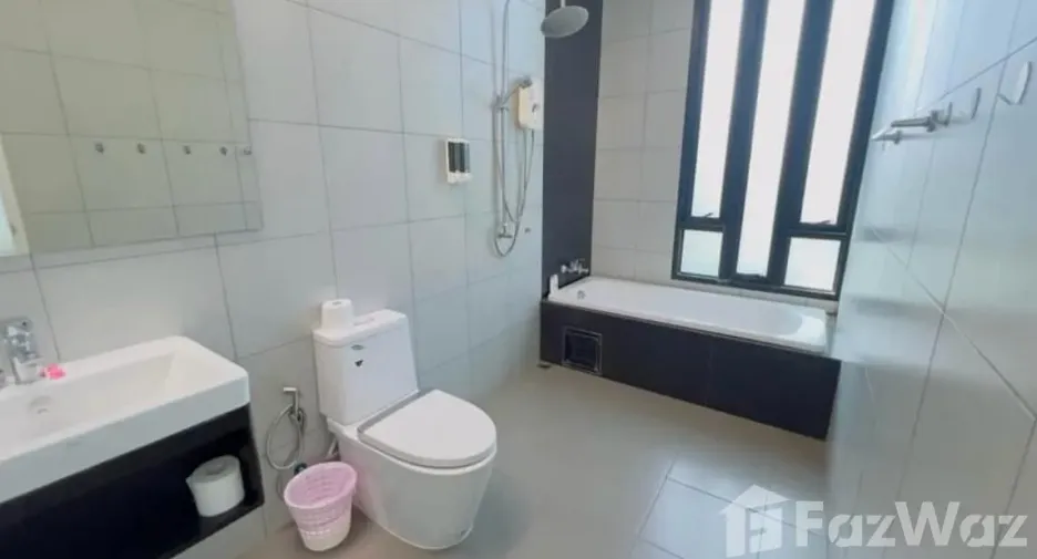 For sale 3 bed townhouse in Ko Samui, Surat Thani