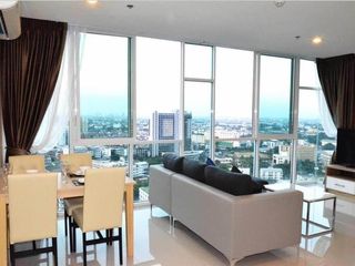 À vendre 2 chambres condo à Bang Na, Bangkok