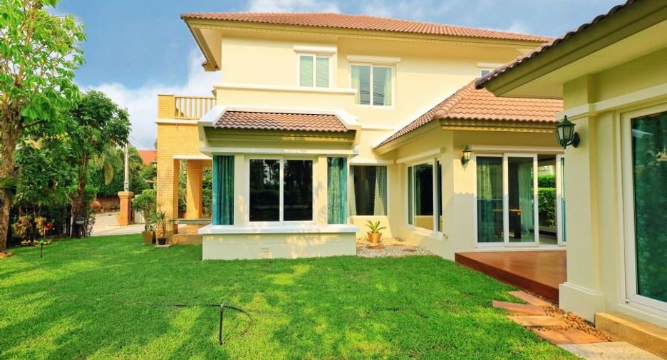 For sale 3 bedrooms house in Pak Kret, Nonthaburi