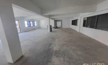 Almacén en alquiler y en venta en Bang Phli, Samut Prakan