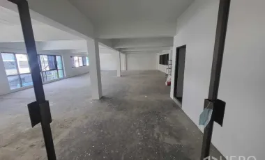 Almacén en alquiler y en venta en Bang Phli, Samut Prakan
