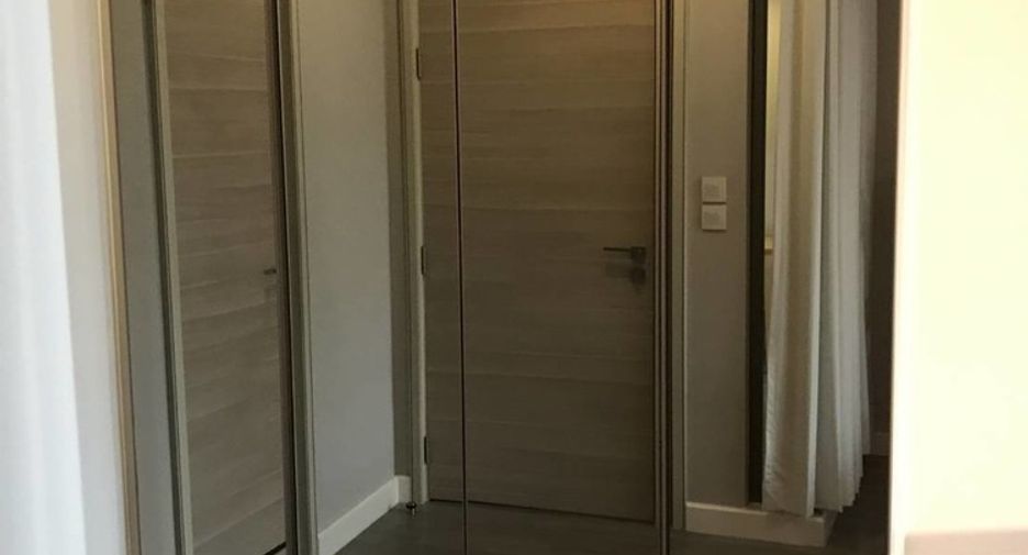 Condo en venta y en alquiler de 1 habitaciones en Sathon, Bangkok