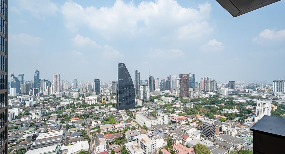 Condo en venta y en alquiler de 1 habitaciones en Khlong Toei, Bangkok