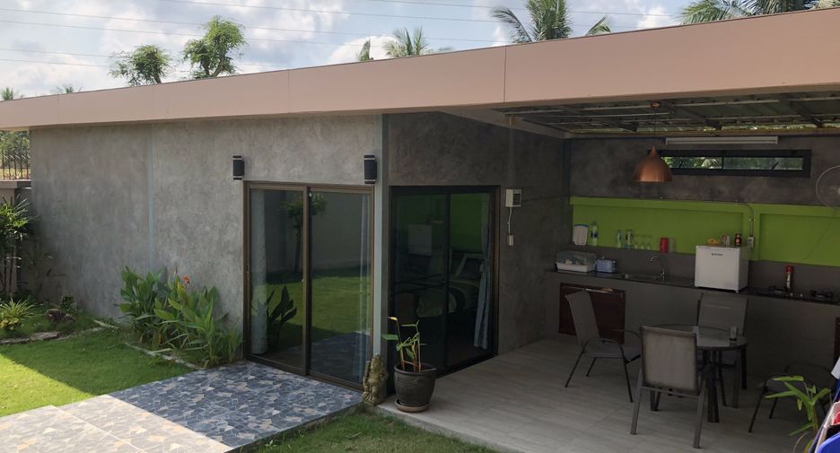 For sale 5 bed house in Sattahip, Chonburi
