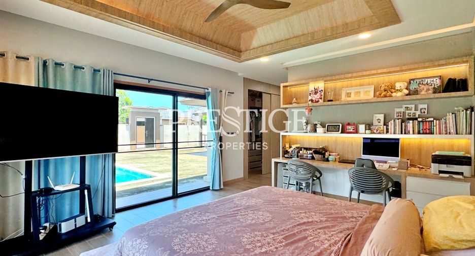 For sale 3 bedrooms house in Huay Yai, Pattaya