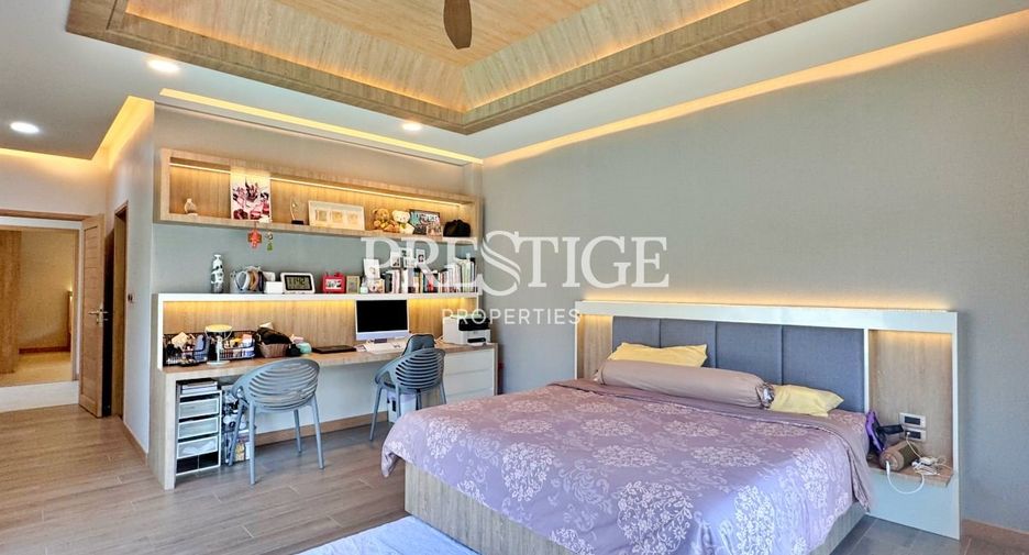 For sale 3 bedrooms house in Huay Yai, Pattaya