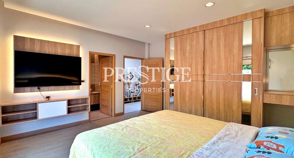 For sale 3 bedrooms house in Huay Yai, Pattaya