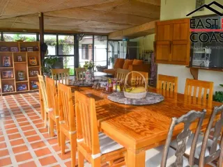Haus zur Miete mit 8 Zimmer in Na Jomtien, Pattaya