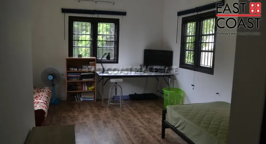 Haus zur Miete mit 8 Zimmer in Na Jomtien, Pattaya