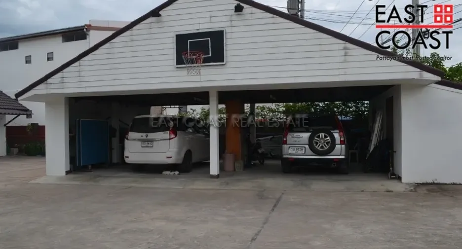Haus zur Miete mit 8 Zimmer in Na Jomtien, Pattaya