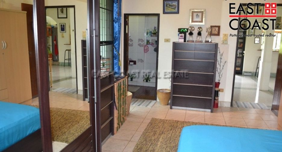 Casa en alquiler de 8 habitaciones en Bang Lamung, Chonburi