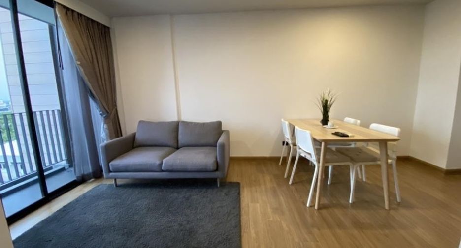 For rent 2 bedrooms condo in Phaya Thai, Bangkok